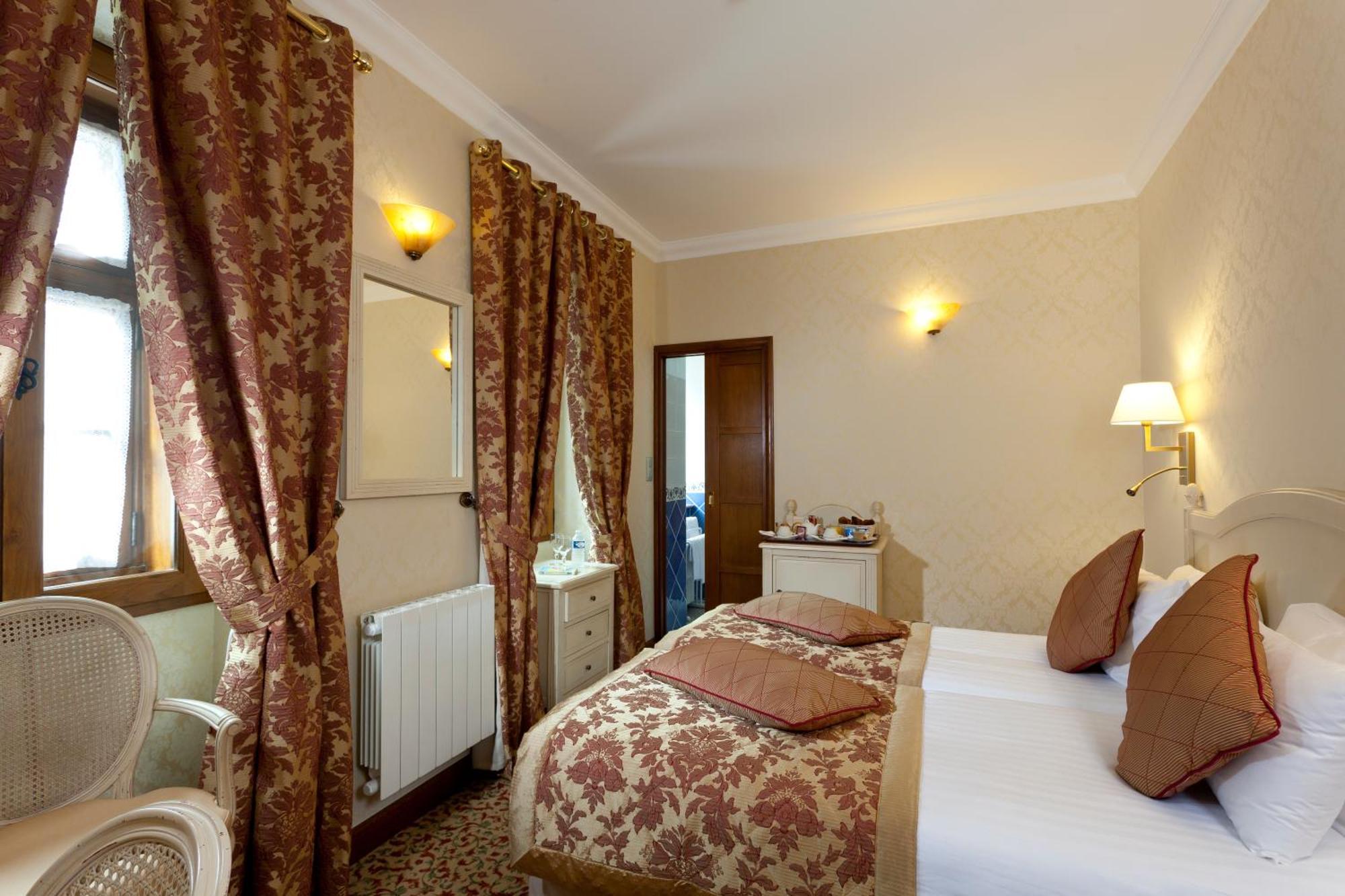 Mont-Saint-Michel Auberge Saint Pierre מראה חיצוני תמונה