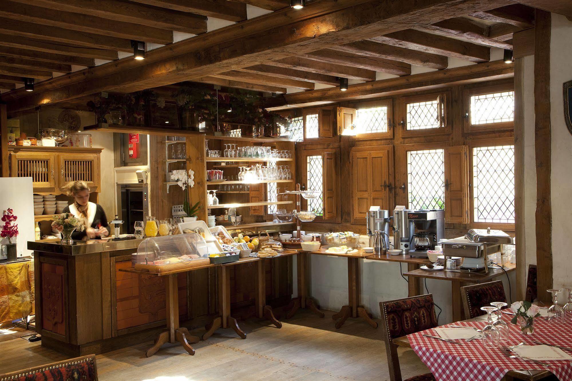 Mont-Saint-Michel Auberge Saint Pierre מראה חיצוני תמונה